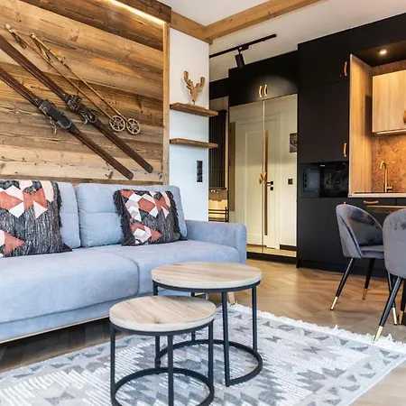 Apartment Udanypobyt Modrzejewska 16