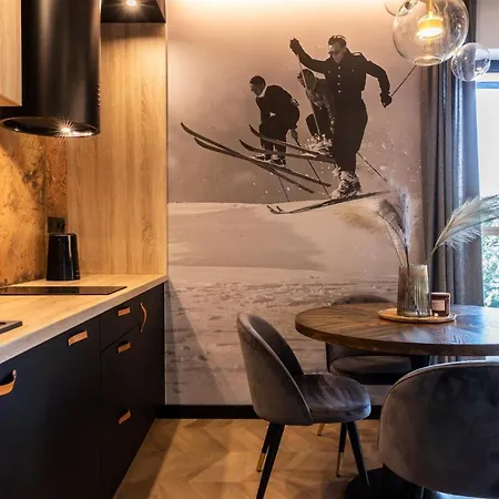 Apartment Udanypobyt Modrzejewska 16